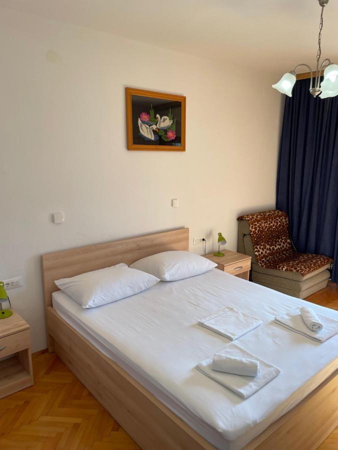 Apartmani Dragica Макарска Экстерьер фото
