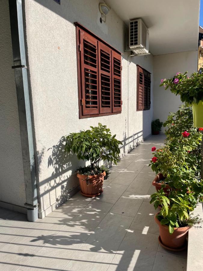 Apartmani Dragica Макарска Экстерьер фото
